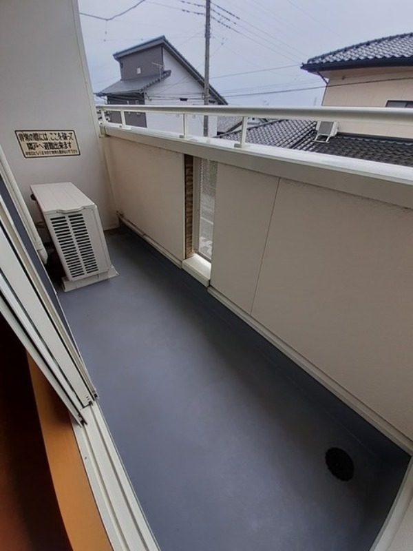 バルコニー　図面と現状に相違がある場合には現状を優先