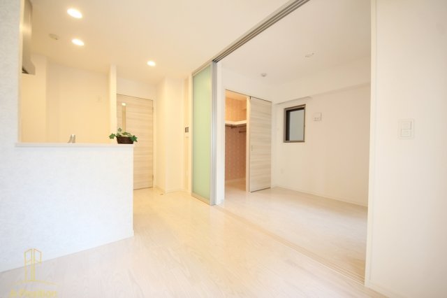 居室・リビング　サクラティアラ新梅田