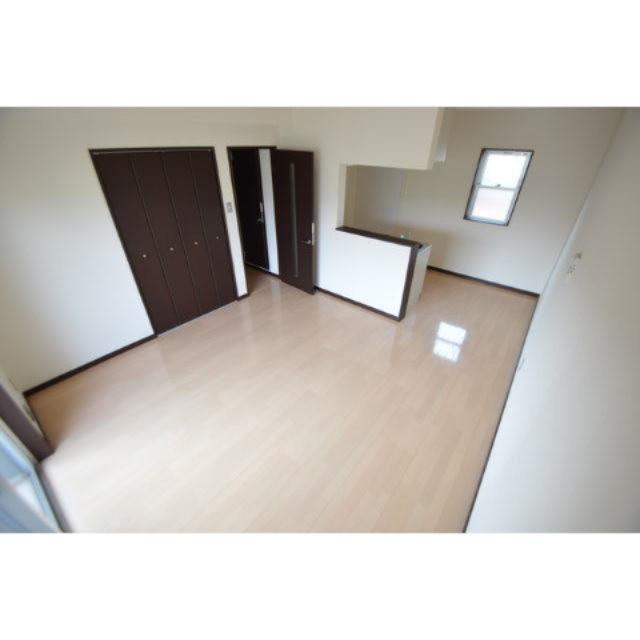 居室・リビング　反転タイプあり。