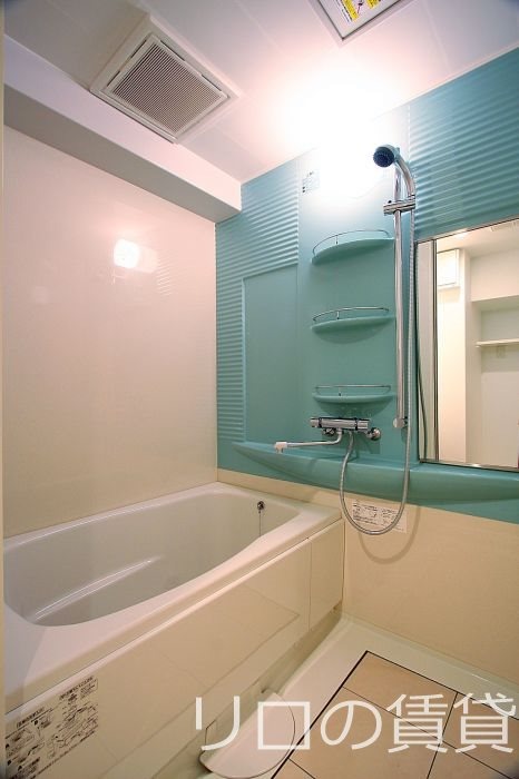 バス・シャワールーム　同型イメージ