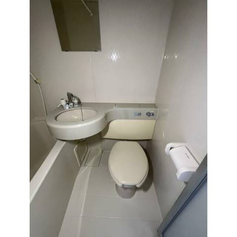 トイレ　※他部屋参考写真