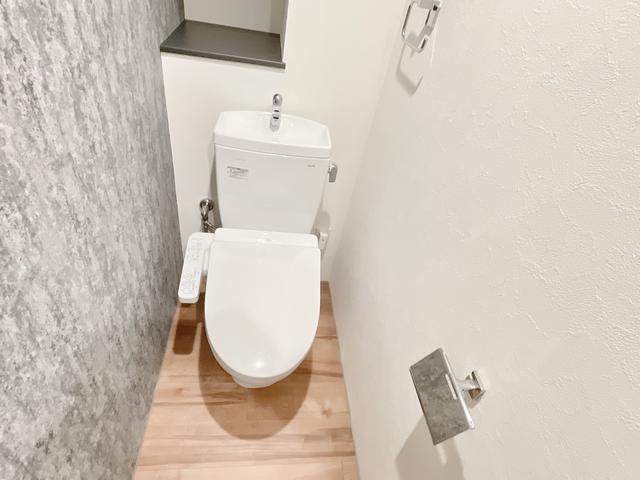 トイレ　＊新築につき未完成