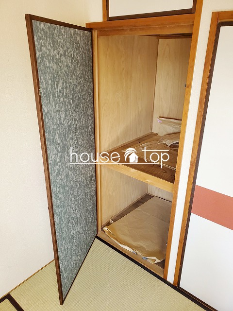 収納　各お部屋に収納完備