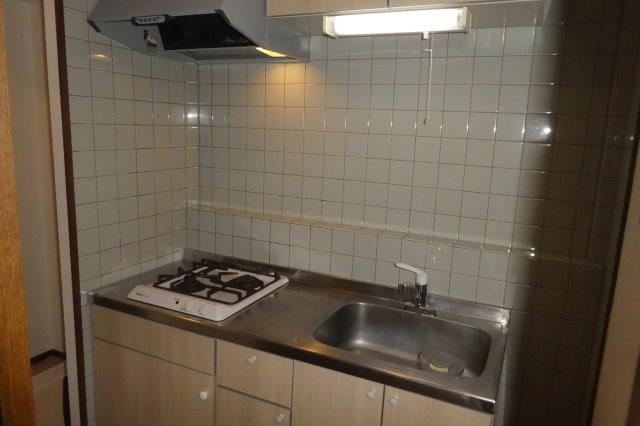 キッチン　2口ガスコンロ付きシステムキッチン