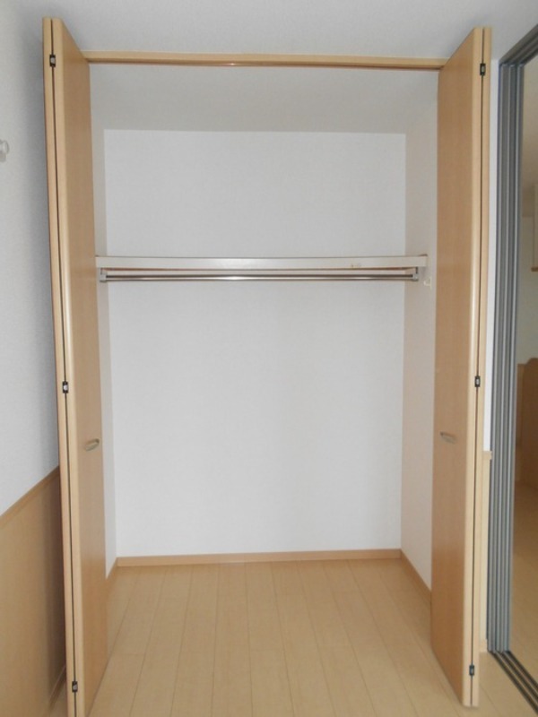 収納　図面と現状に相違がある場合には現状を優先