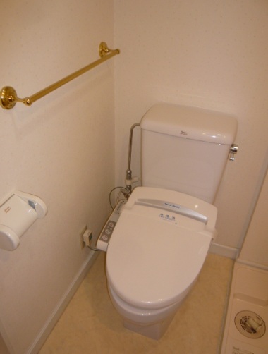 トイレ　別部屋参考写真