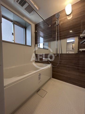 バス・シャワールーム　スプランディッド江坂III　浴室