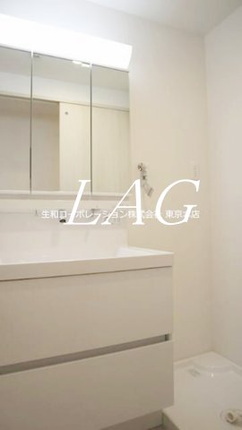 洗面設備　洗面台です。