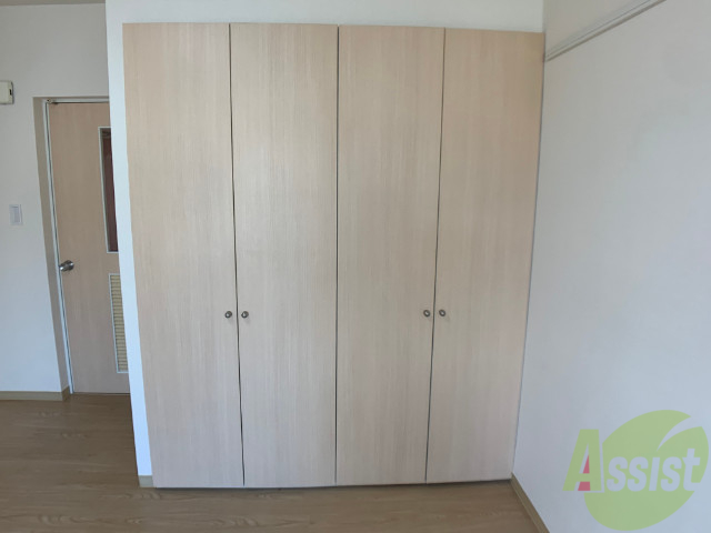 収納　クローゼット。荷物がたくさんあっても問題ないですね。