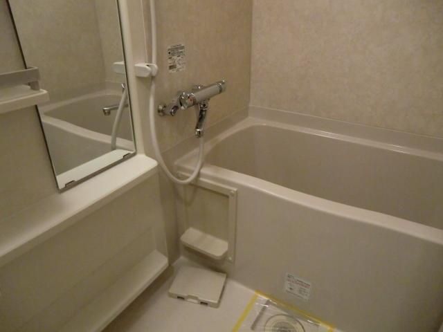バス・シャワールーム　☆清潔感のあるお風呂☆