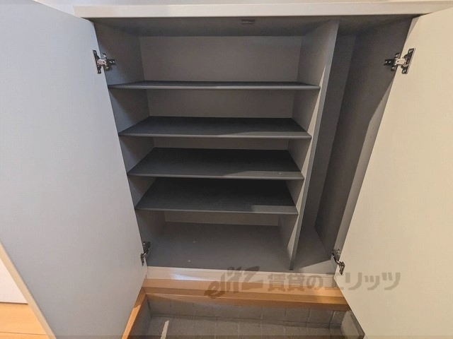 収納　下駄箱