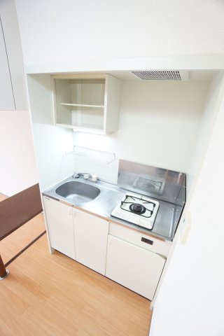 キッチン　※同タイプの写真です。