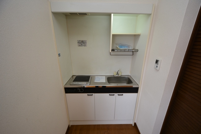 キッチン　壁付けキッチンでスペースを有効活用できます！