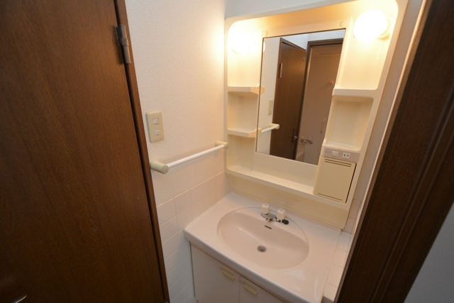 洗面設備　独立洗面化粧台付き☆