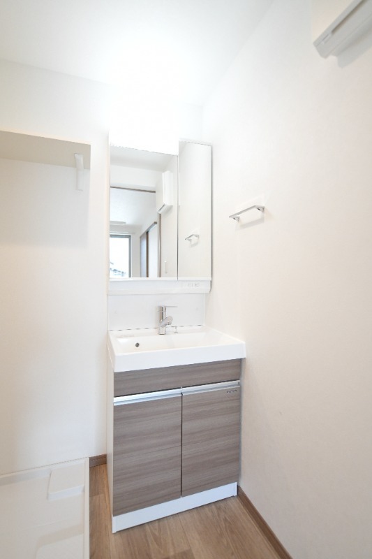 洗面設備　同型写真