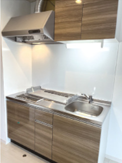 キッチン　内装は同シリーズ参考写真です。カラーパターンが異なる可能性が