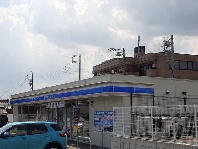 コンビニ　ローソン（コンビニ）まで638m