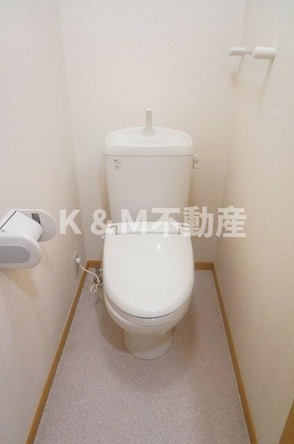 トイレ　トイレもきれいです