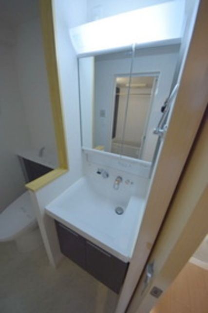 洗面設備　★便利な独立洗面台★