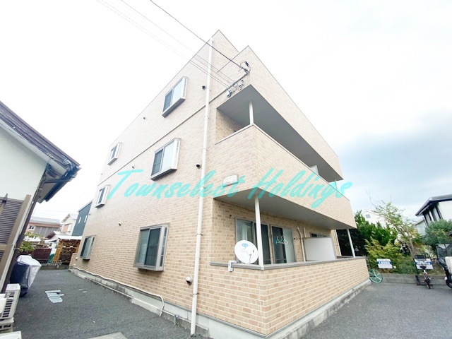 建物外観　鉄骨造マンション♪