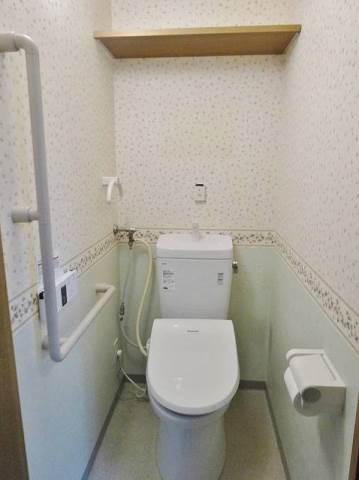 トイレ　トイレ