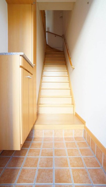 玄関　お写真多数ご用意しております！お問い合わせお待ちしております