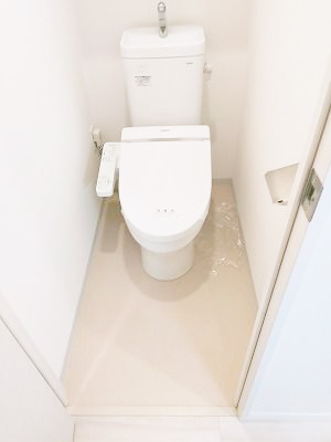 トイレ　★温水洗浄便座★
