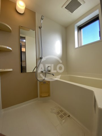 バス・シャワールーム　セレブコート日本橋　浴室