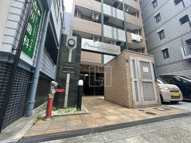 エントランス　プレサンス内本町　エントランス