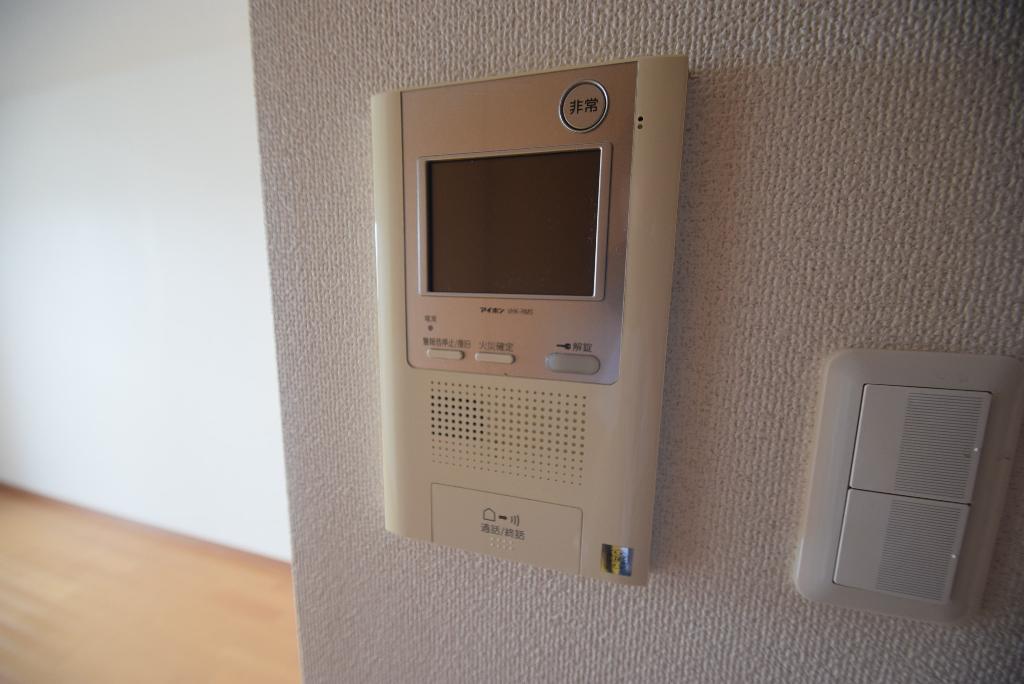 セキュリティ　カメラ付インターホン
