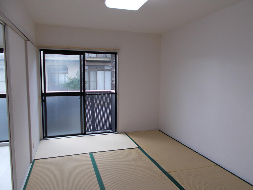 その他部屋・スペース　（参考）他室の写真を使用しています。現況優先となります。