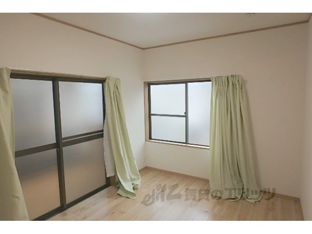 居室・リビング　洋室