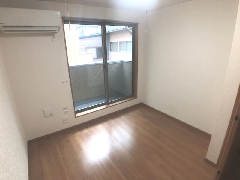 居室・リビング　同タイプ別部屋の写真です