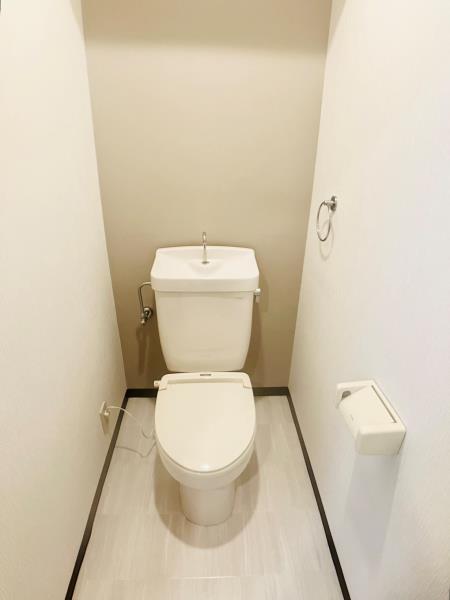 トイレ　シンプルで使いやすいトイレです