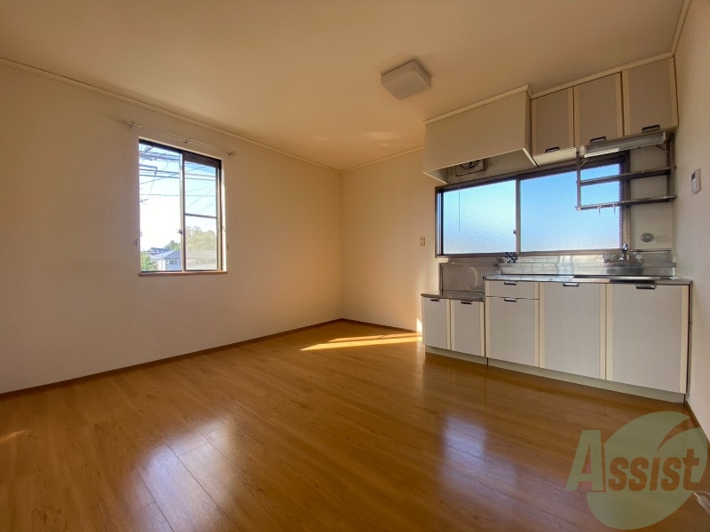 居室・リビング　ＤＫのお部屋のお写真です。キレイですね！