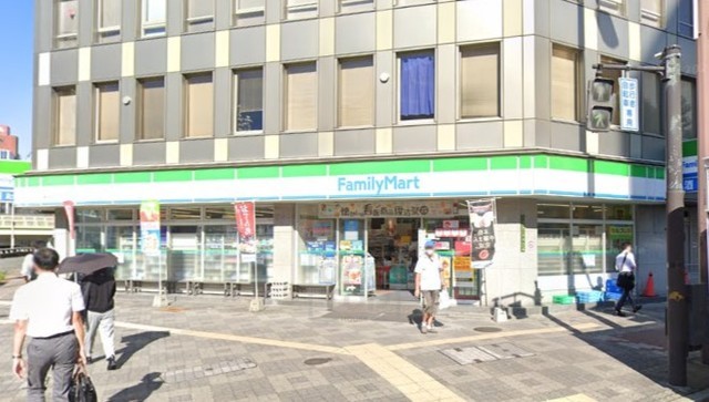 コンビニ　ファミリーマート　東中島一丁目（コンビニ）まで205m