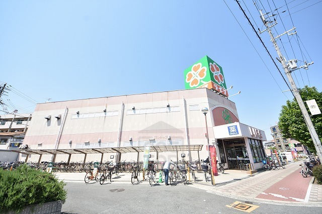 スーパー　ライフ　崇禅寺店（スーパー）まで974m