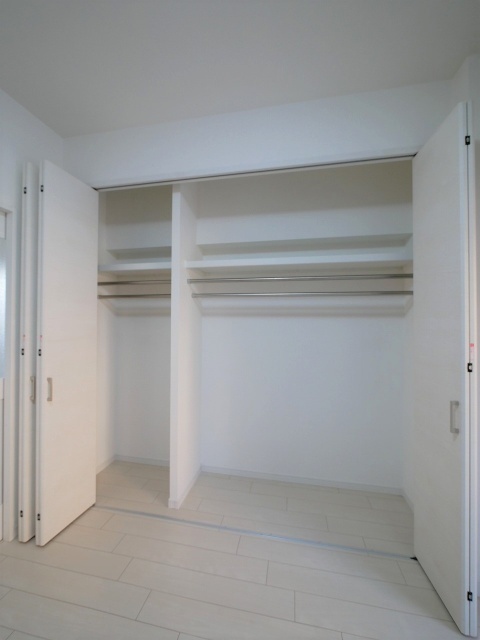 収納　同タイプ・別部屋