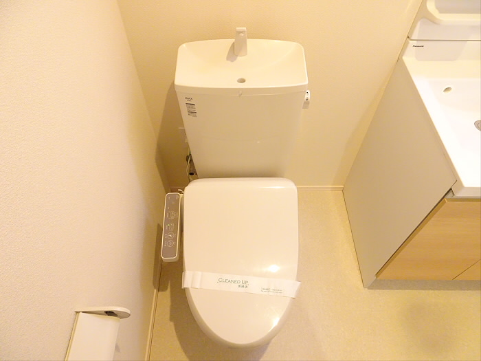 トイレ　清潔感のあるトイレです