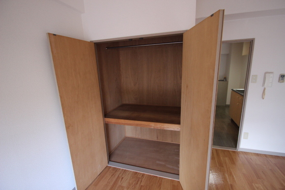 収納　※別部屋の写真です
