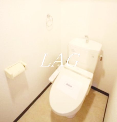 トイレ　トイレです。（同仕様です。）