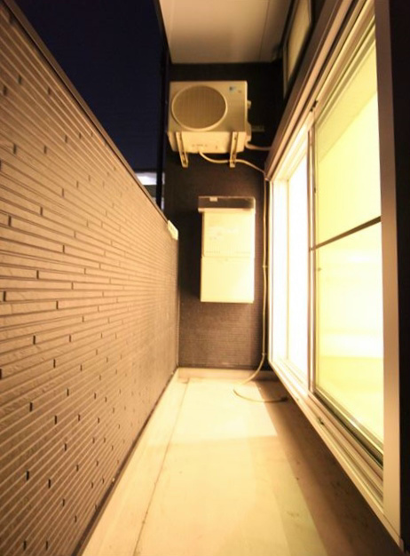 バルコニー　バルコニー