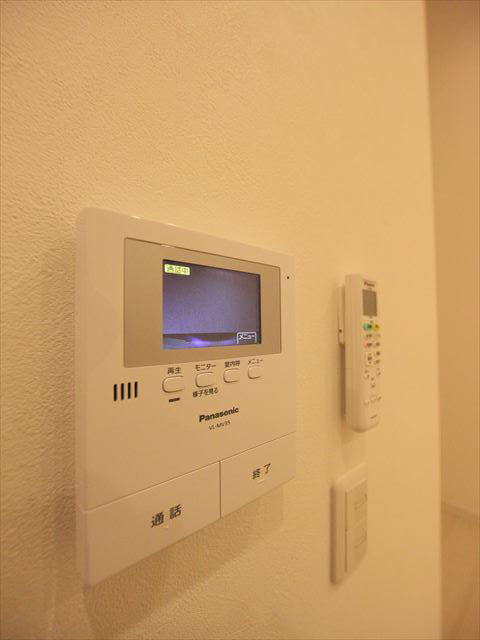 セキュリティ　モニター付インターホン
