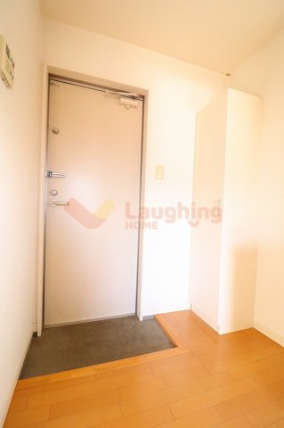 玄関　類似物件の参考写真です。