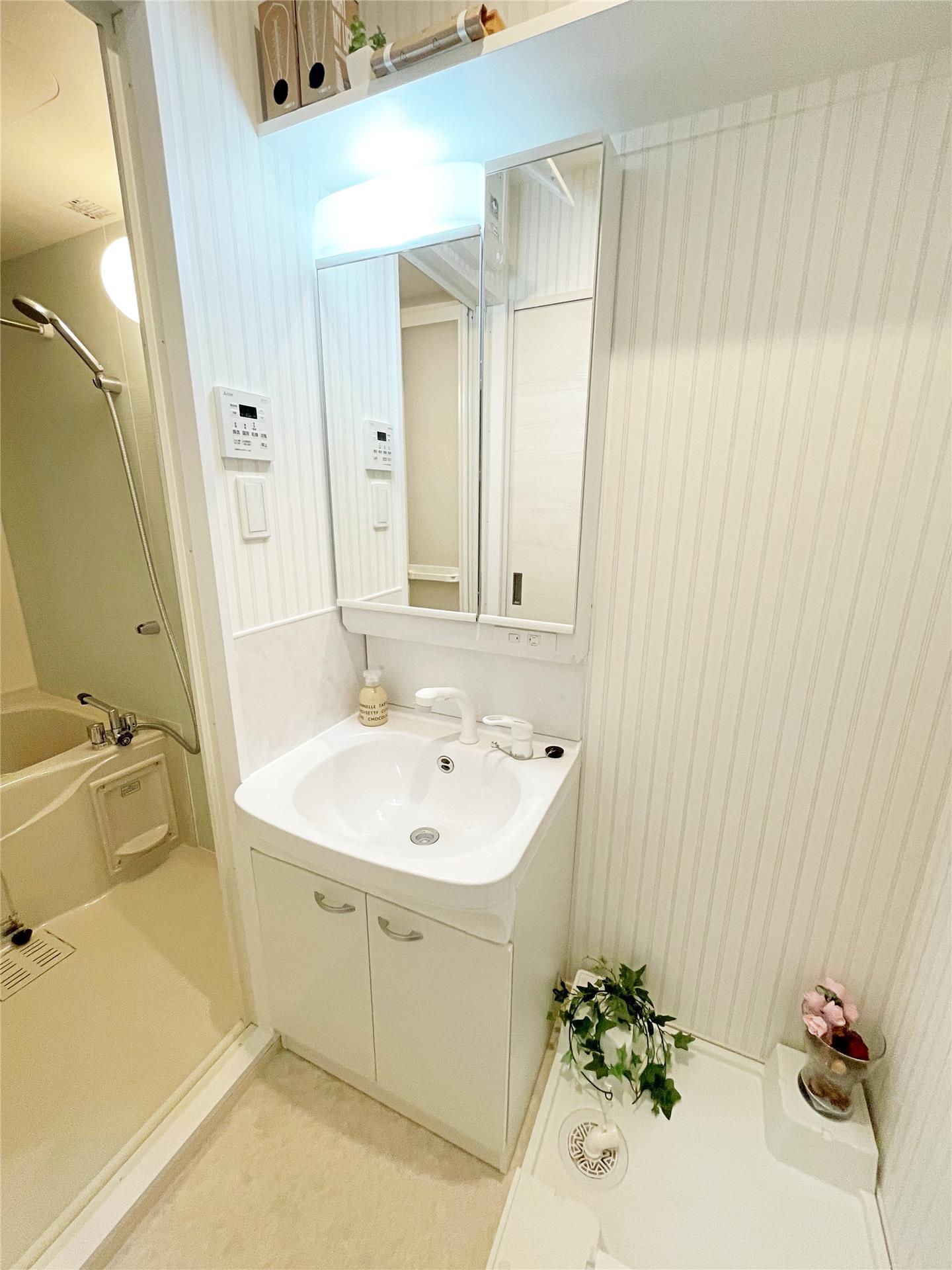 洗面設備　同仕様写真