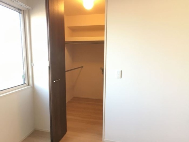 収納　図面と現状に相違がある場合には現状を優先