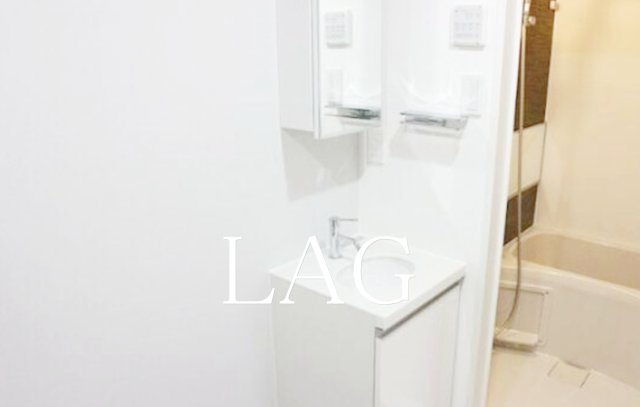 洗面設備　洗面台です。