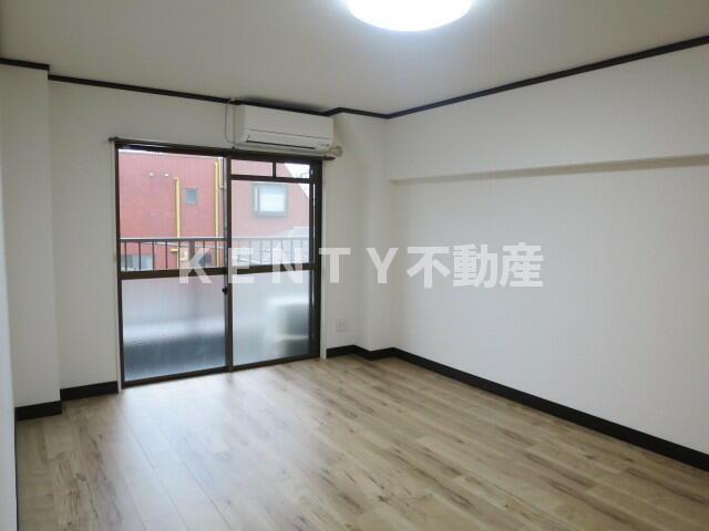 居室・リビング　ゆったり過ごせるリビングです