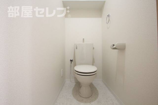 トイレ　１０３号室の写真です。