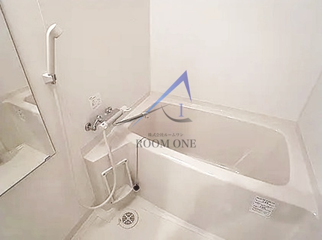 バス・シャワールーム　お風呂です。